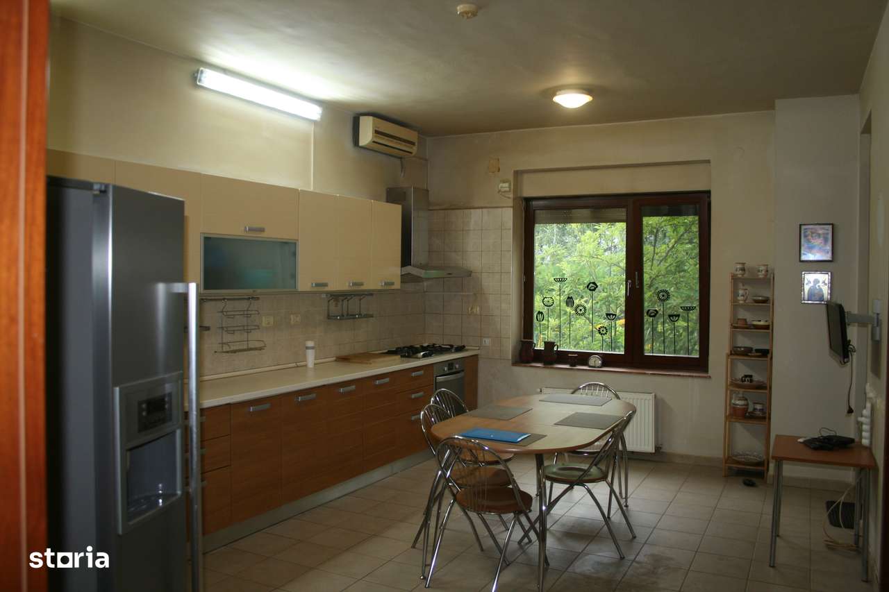 Vanzare vila superba D+P+1+M garaj piscina teren 2500mp Pipera padure-7