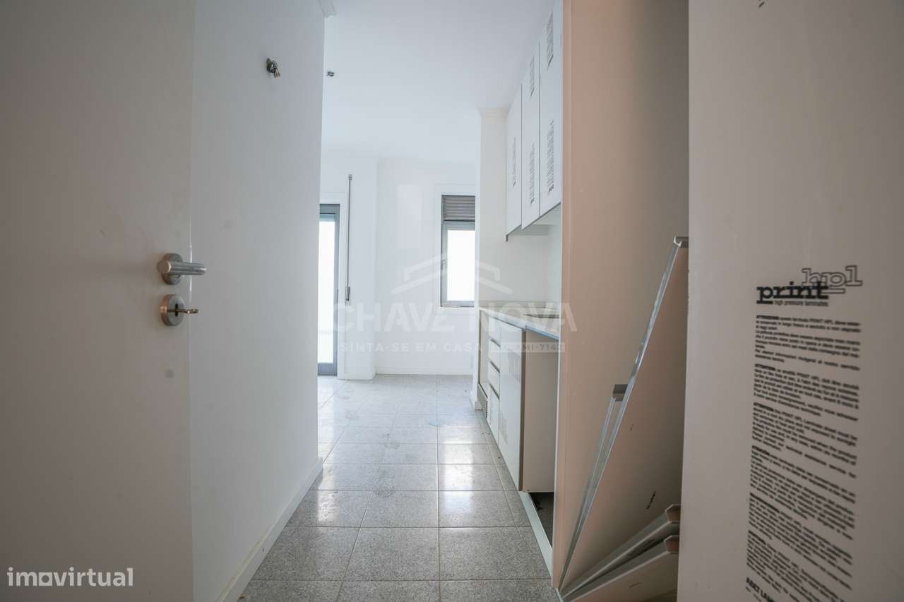 Apartamento T2 com Terraço à Venda em Melres – Viva Perto do Rio Douro-8