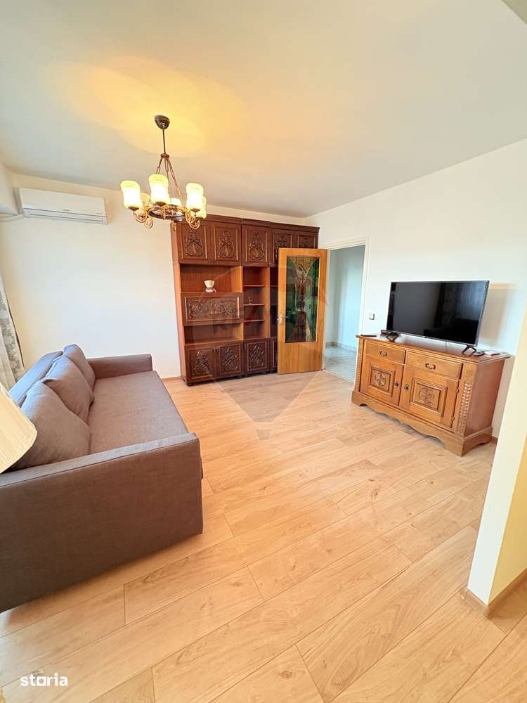 De închiriat apartament 4 camere, recompartimentat în 3, Iancului - Imagine principală: 2/20