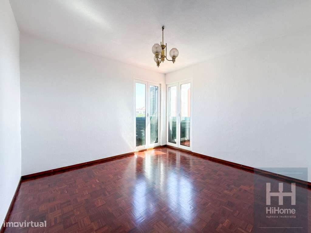 Apartamento T3 com garagem, centro Funchal, vista mar, serra e cidade.-21