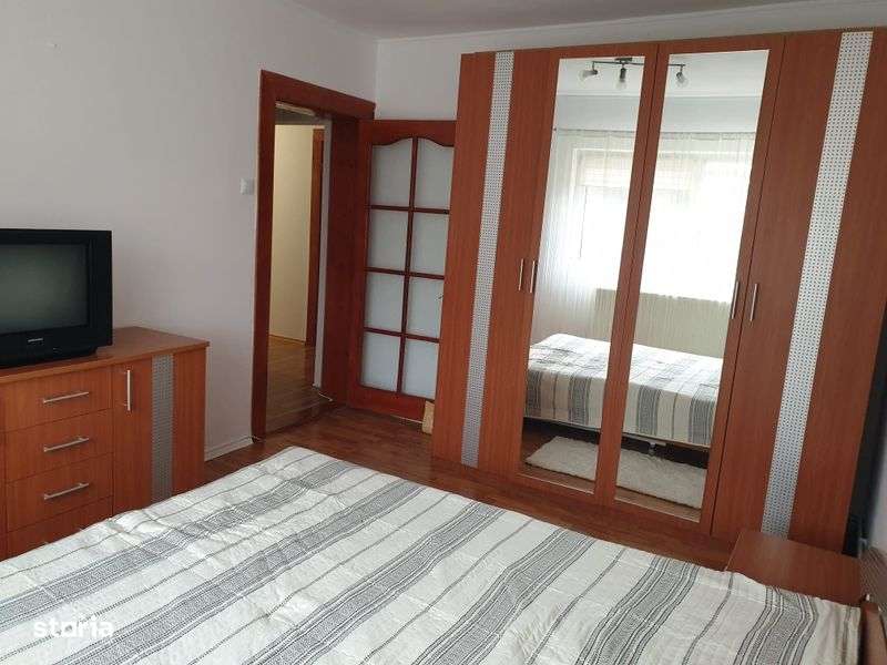 Apartament 3 camere micro 5 bloc tip Aurora - Imagine principală: 5/8