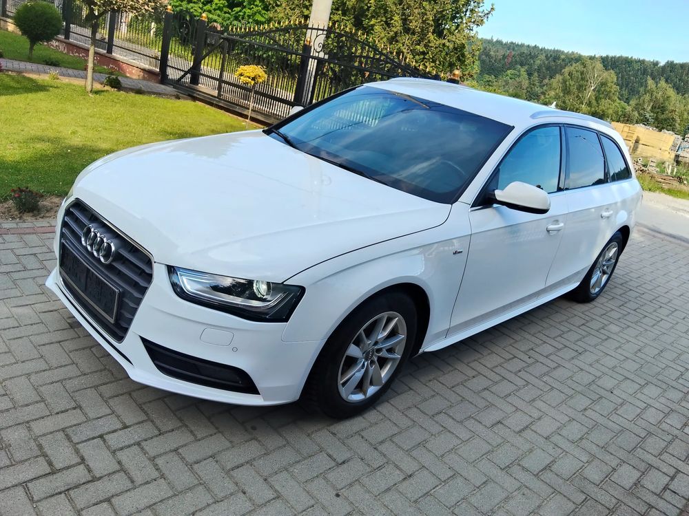 Audi A4 B8 2.0 TDI DPF S line Sportpaket 2014
