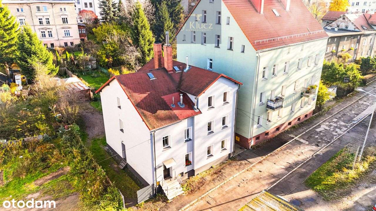 Mieszkanie dwupoziomowe z garażem i ogródkiem-16