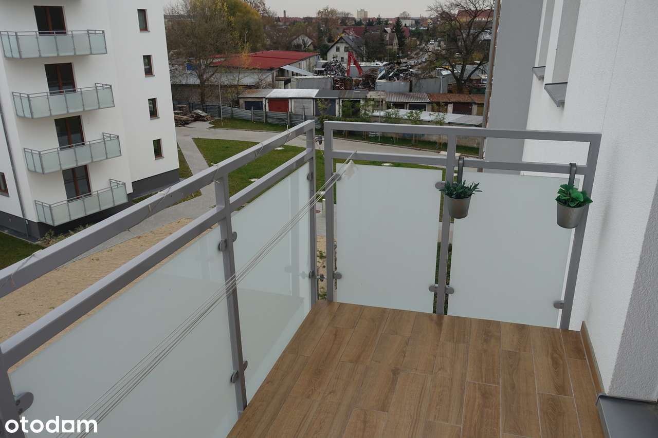 Nowoczesne 2-pokojowe mieszkanie z AGD i umeblowaniem – Os. Komes-16