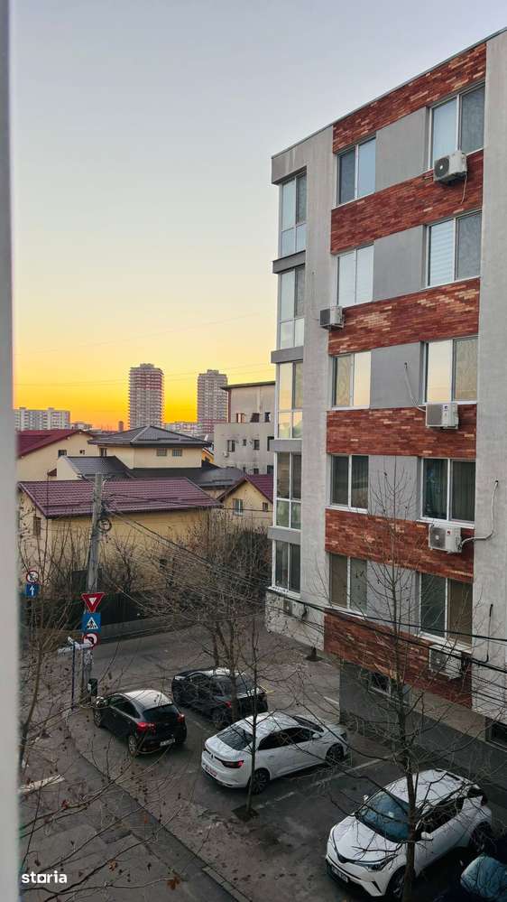 Garsoniera gata de mutat metrou-0