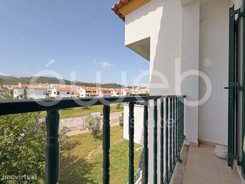 Apartamento T3 com Garagem e Arrecadação, em Aires-32