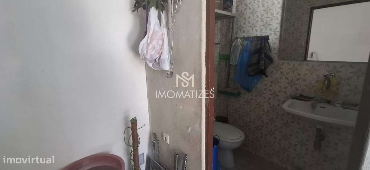 Moradia Bifamiliar T3+T3 em Nogueira da Maia-32