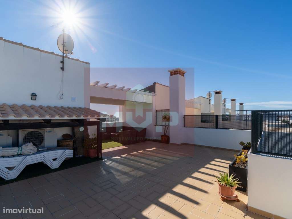 Moradia em banda V3 em Quelfes-30