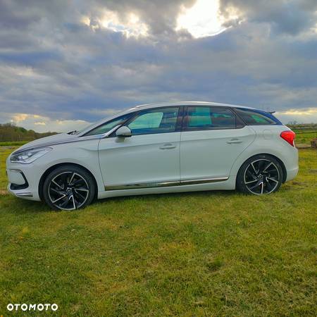 Citroën DS5 1.6 THP SportChic - 16