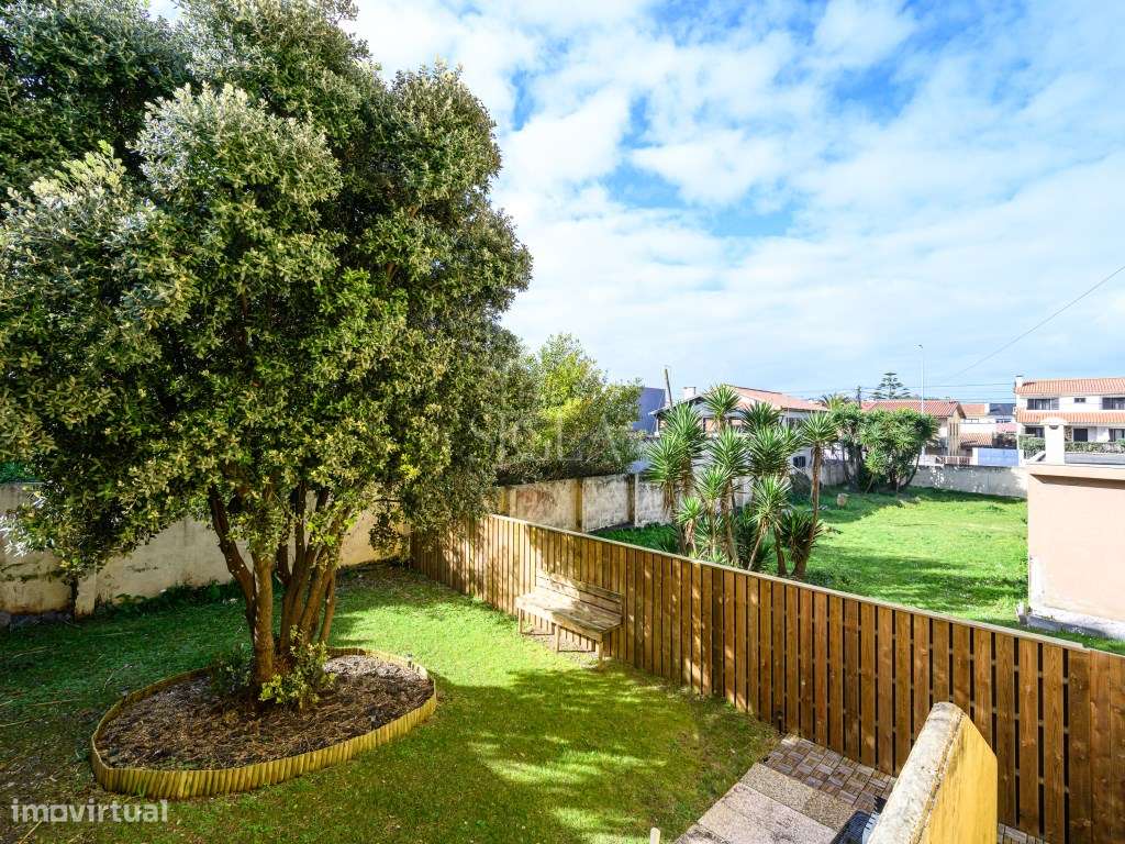 Moradia com Terreno em Cortegaça-30