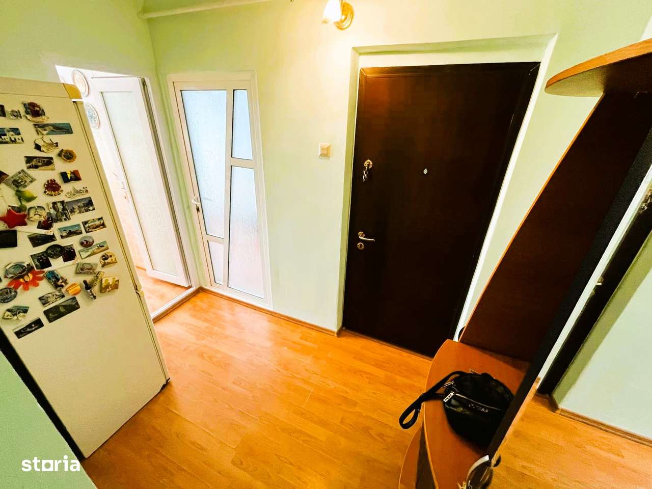 Apartament 3 camere -et 3  ZONA VEST-10