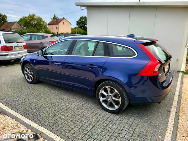 Volvo V60 - 16