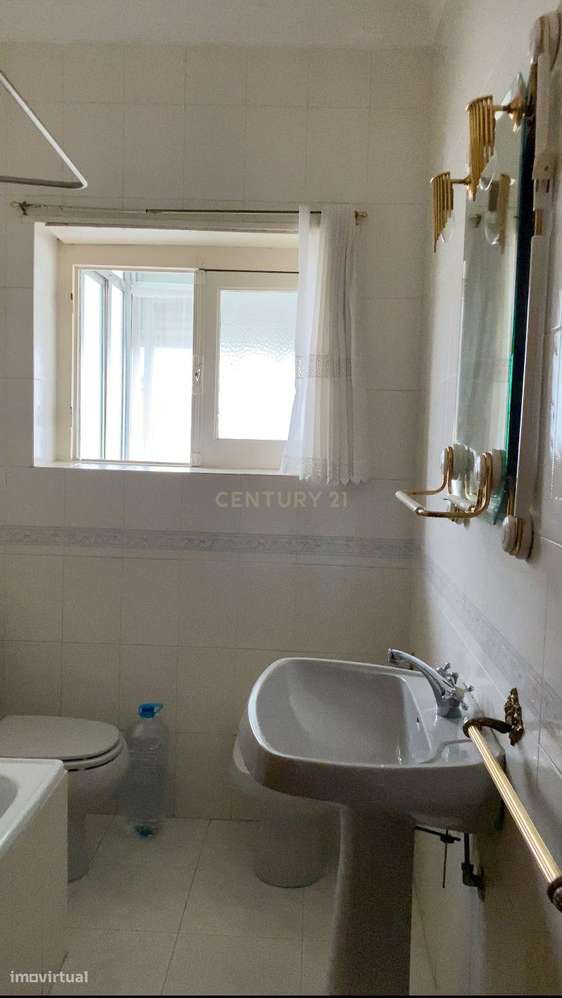 Apartamento T2 no centro do Entroncamento – a 1 minuto da estação | 17-6