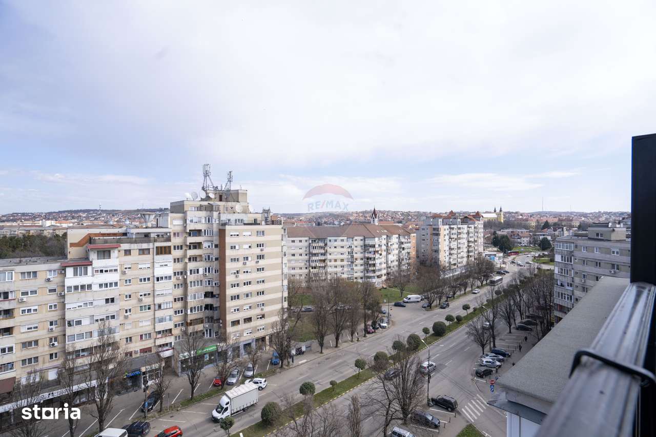 De vânzare apartament cu 3 camere și terasă, Bulevardul Dacia-19