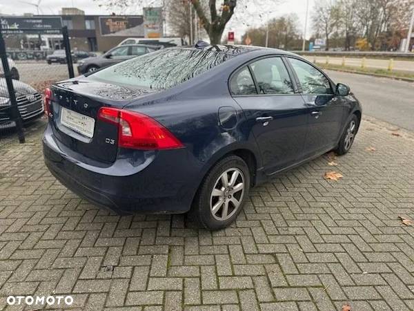 Volvo S60 D3 Kinetic - 4