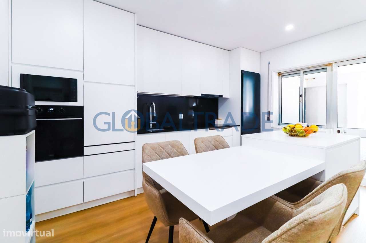 Andar Moradia T3 Renovado & Equipada – Baguim do Monte-13