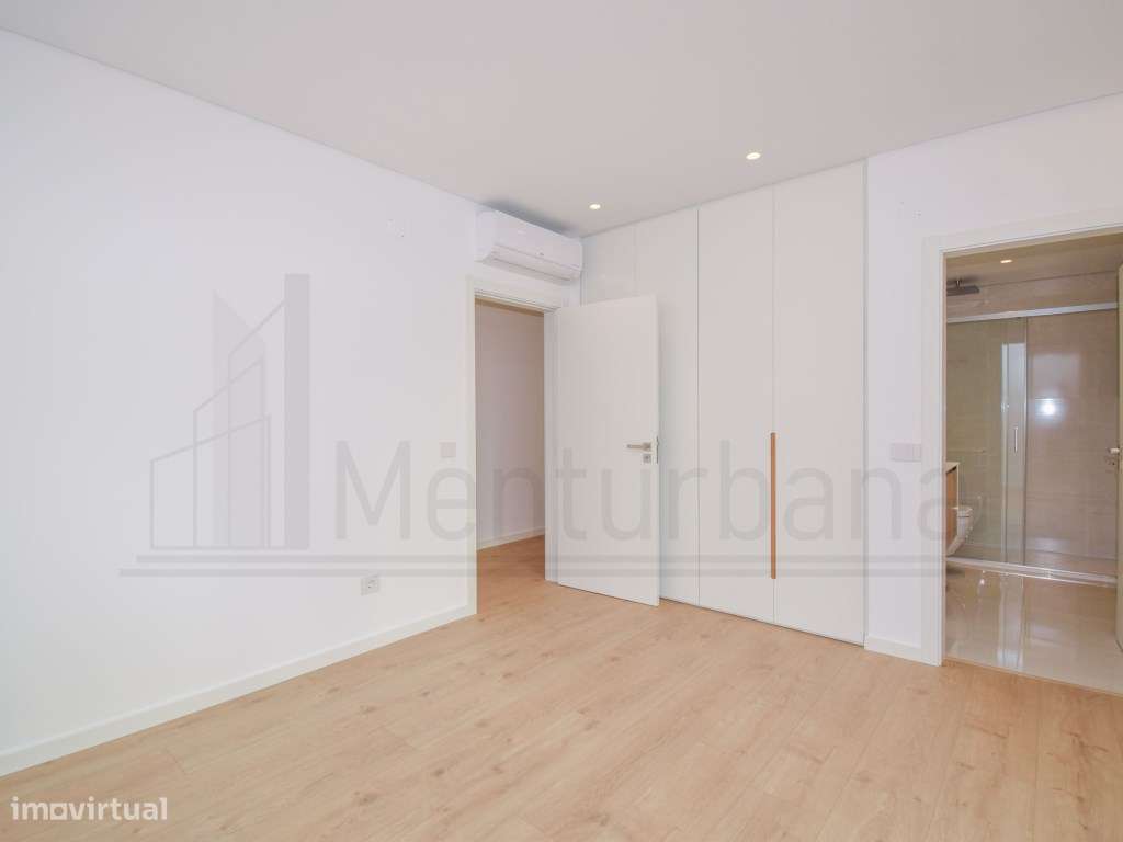 FANTÁSTICO APARTAMENTO T3 NA PAREDE - CASCAIS-10