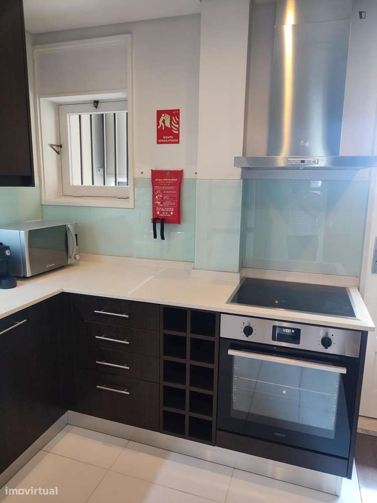 Apartamento com 2 quartos - localizado em Mafamude Porto - Grande imagem: 3/11