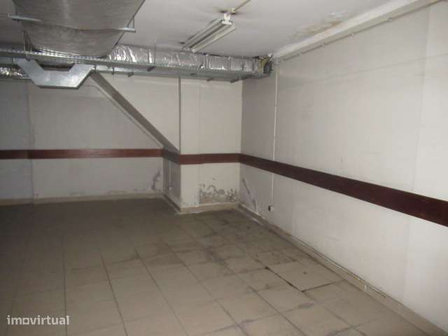 Imóvel Comercial no Lumiar-15