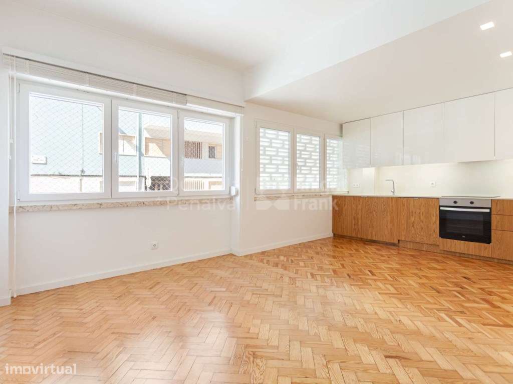 Apartamento T2 para Venda em Campo Ourique-9