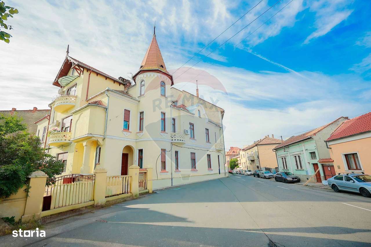 Spațiu comercial de vânzare situat ultracentral, str. George Enescu - Imagine principală: 2/18