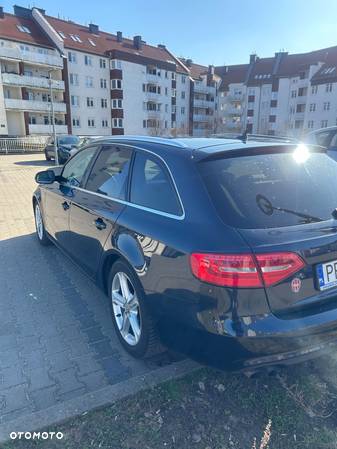 Audi A4 Avant 2.0 TDI DPF multitronic Ambition - 9