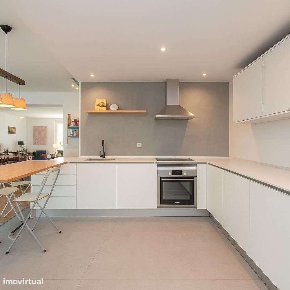 Moradia T4+1 para remodelação Gandarinha em Cascais-9