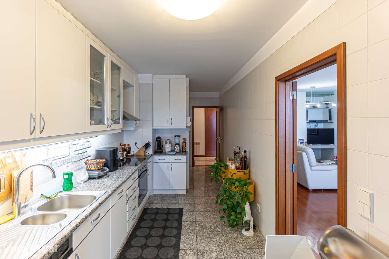 T2 no Último Piso | Condomínio Privado com Piscina | Vista Mar - Grande imagem: 4/31