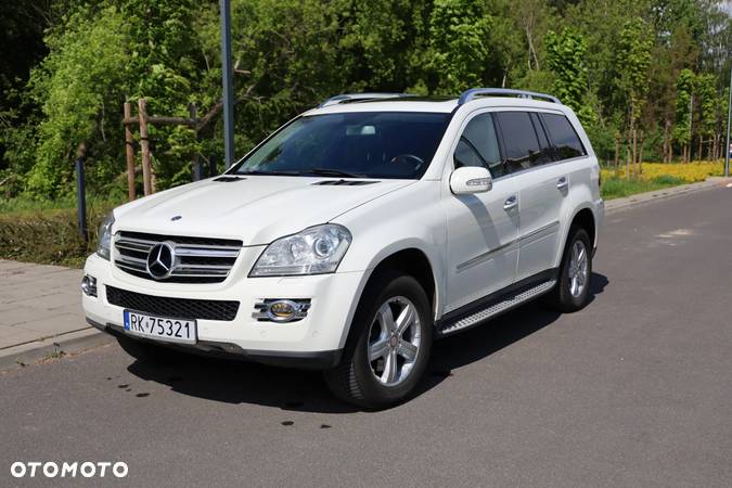 Mercedes-Benz GL - 8