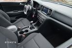 Kia Sportage 2,0 CRDI AWD Vision - 24