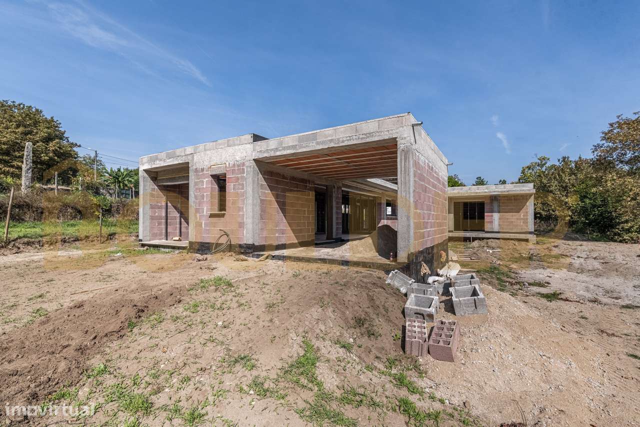 Moradia Isolada T3 Vila Verde Turiz-11