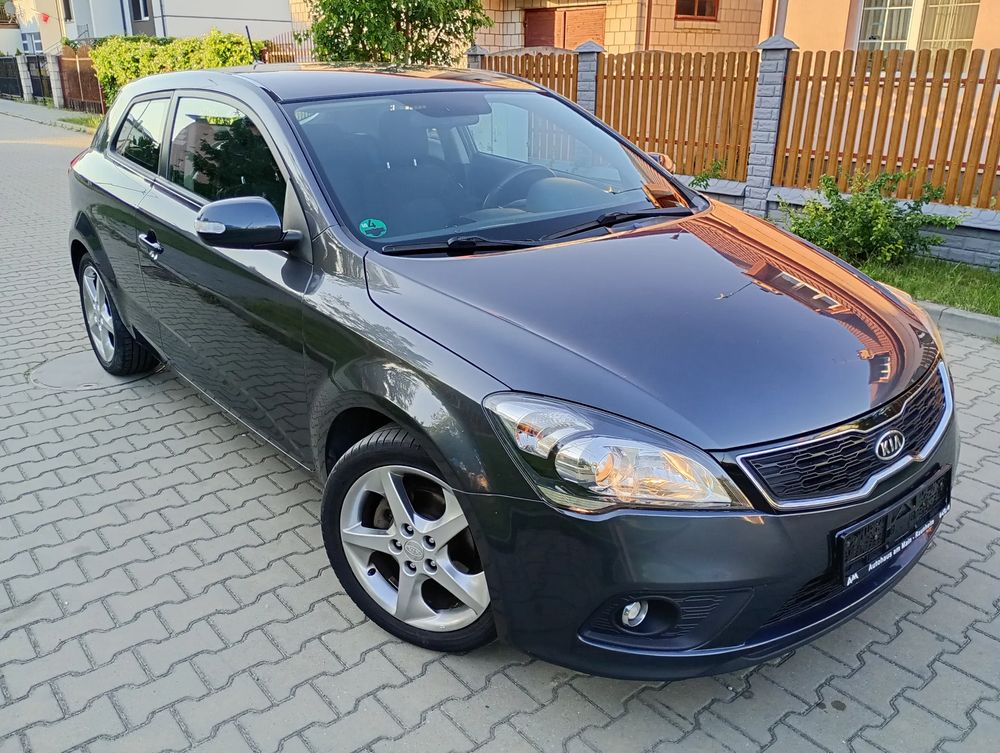 Kia Ceed 1.6 CVVT Edition 7 2011