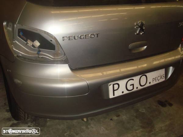 Parachoques Peugeot 307 - 1