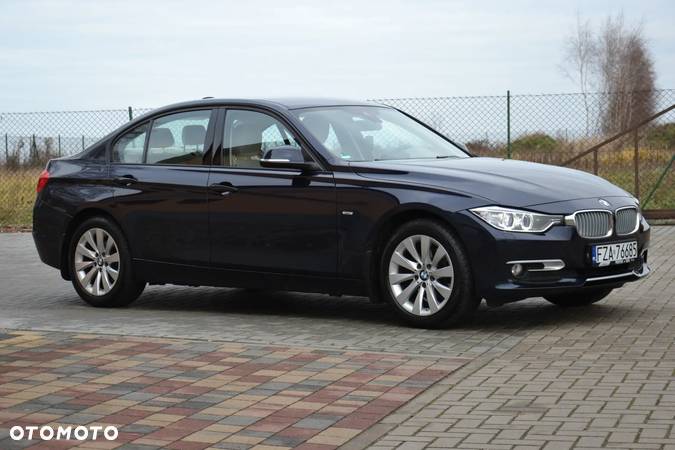 BMW Seria 3 320d xDrive Modern Line - 16