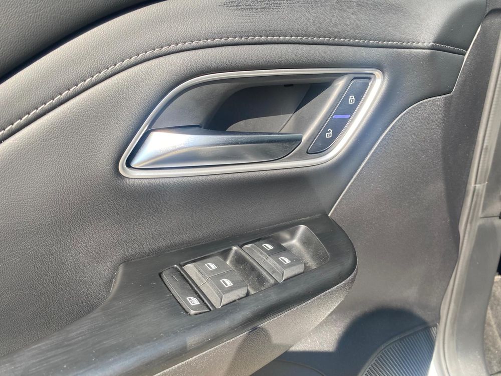 MG ZS HEV - foto 21