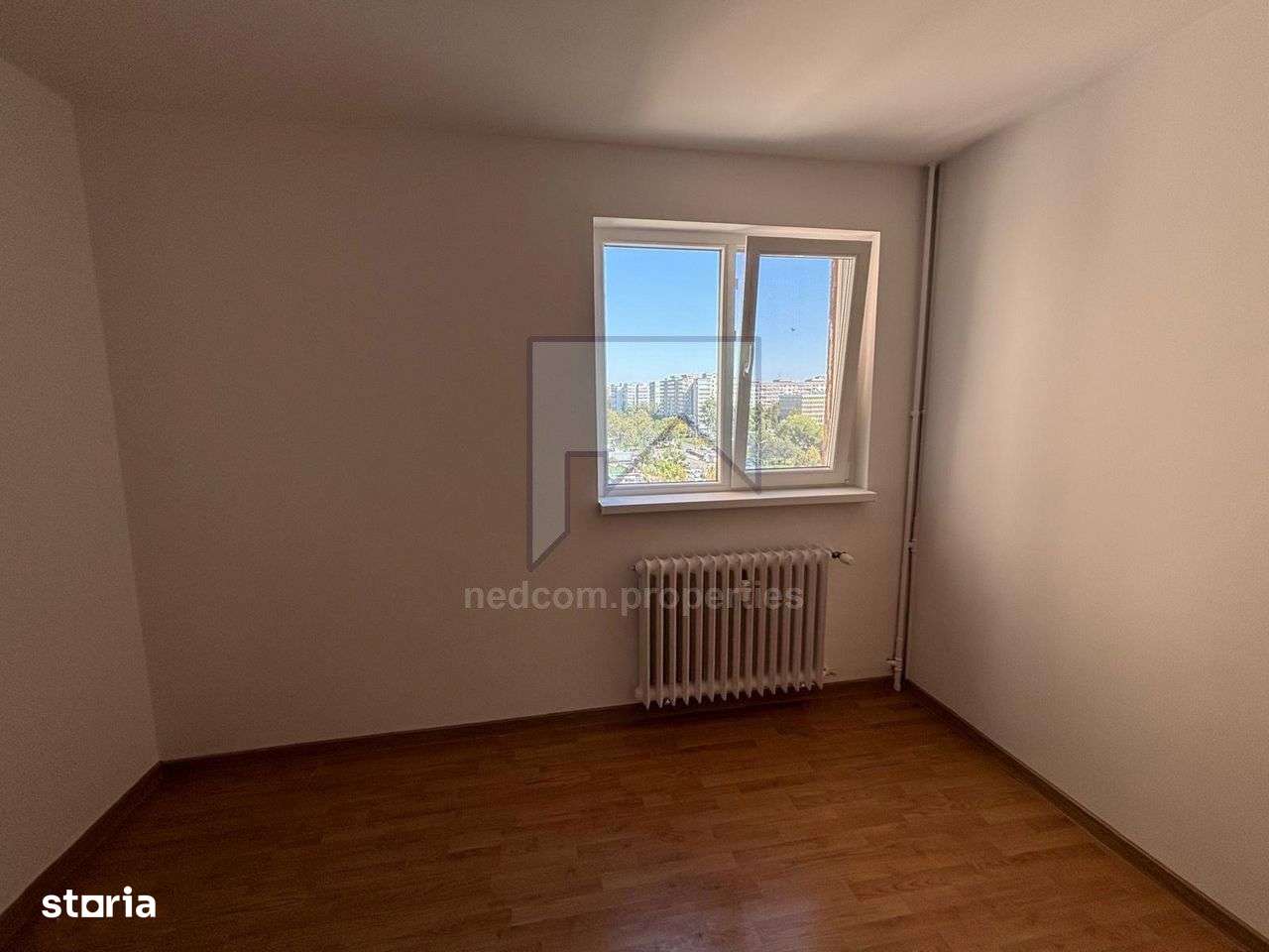 Vanzare apartament 2 camere - Drumul Taberei - str. Brasov-1