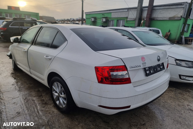 aripa usa portiera stanga dreapta motoras stergatoare Skoda octavia 3 motor 1.6tdi Dezmembrez - 1