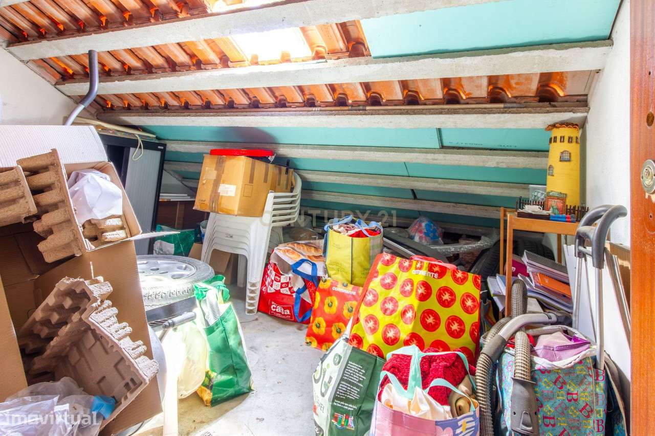 Quinta do Conde - Apartamento de 3 assoalhadas com varanda, lavandaria-15