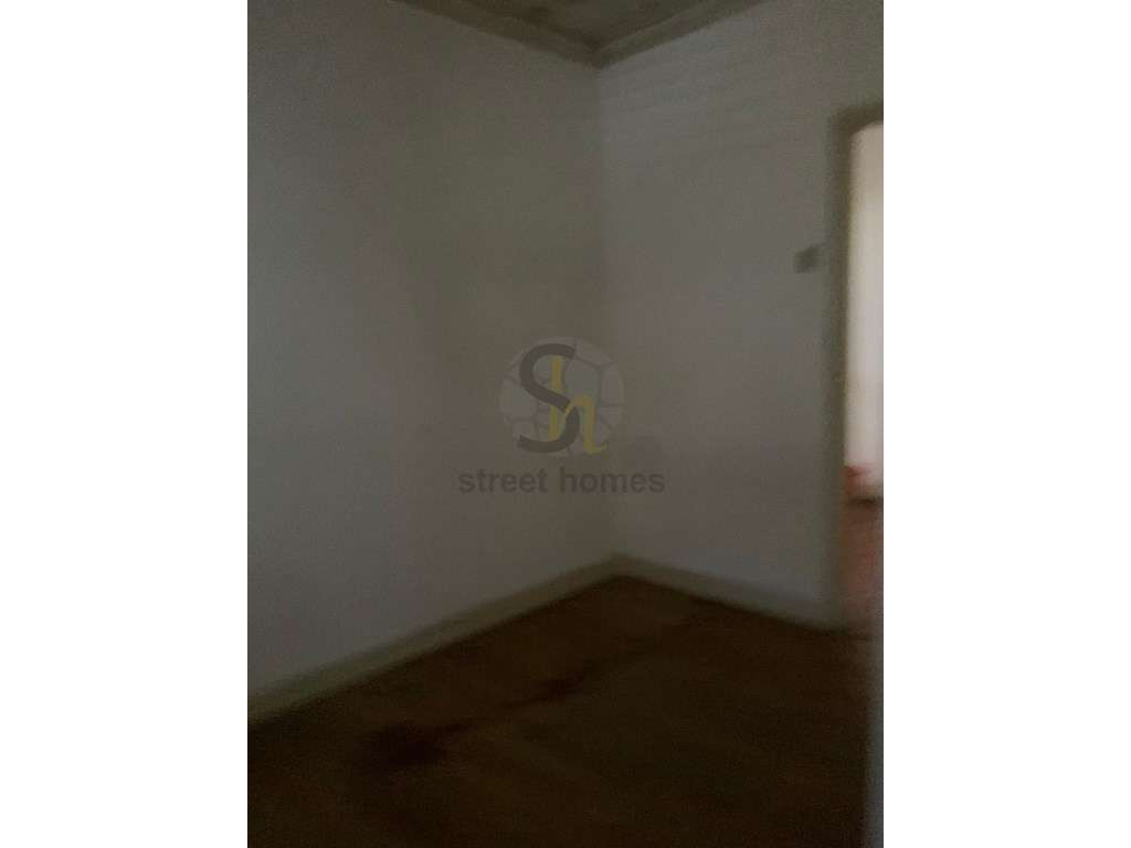 Prédio com dois pisos independentes para recuperação total-29