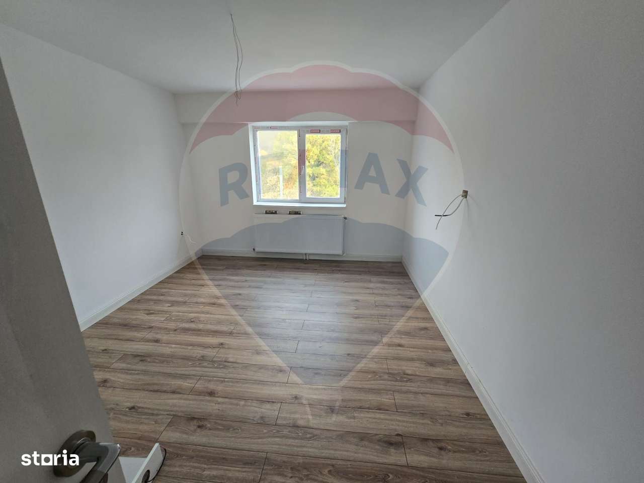 Apartament cu 2 camere de vânzare în zona Orasul de Jos - Imagine principală: 2/11