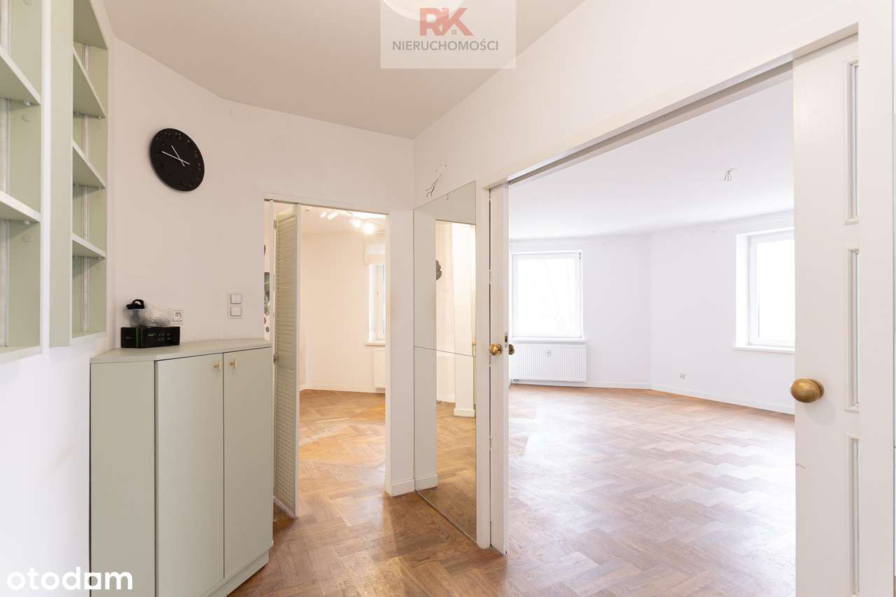 Do sprzedania lokal usługowy po generalnym remoncie-9
