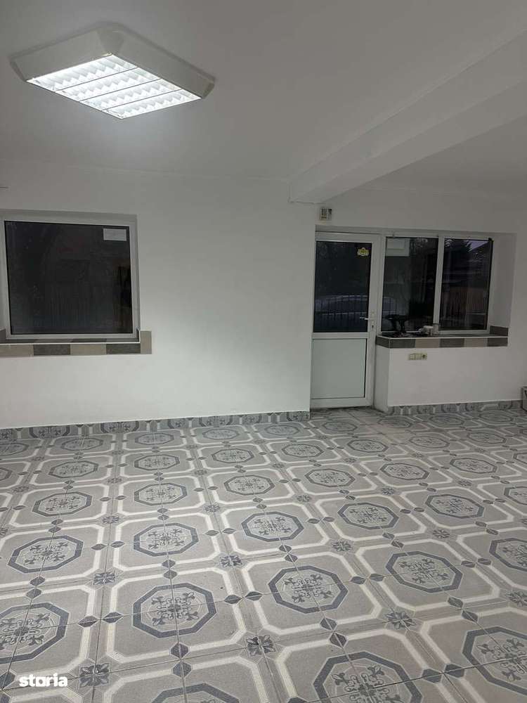 Cornu - Spatiu - 40 mp - 350 Euro/Luna - Imagine principală: 5/12