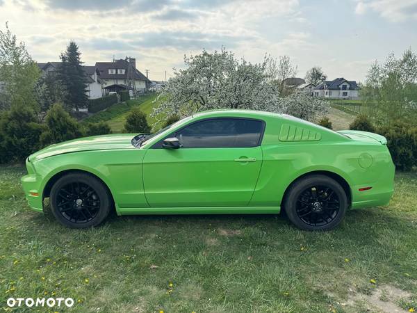 Ford Mustang 3.7 V6 - 2