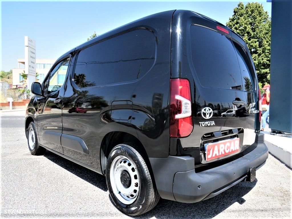 Toyota Proace City 1.5D L2 Comfort Plus - 4