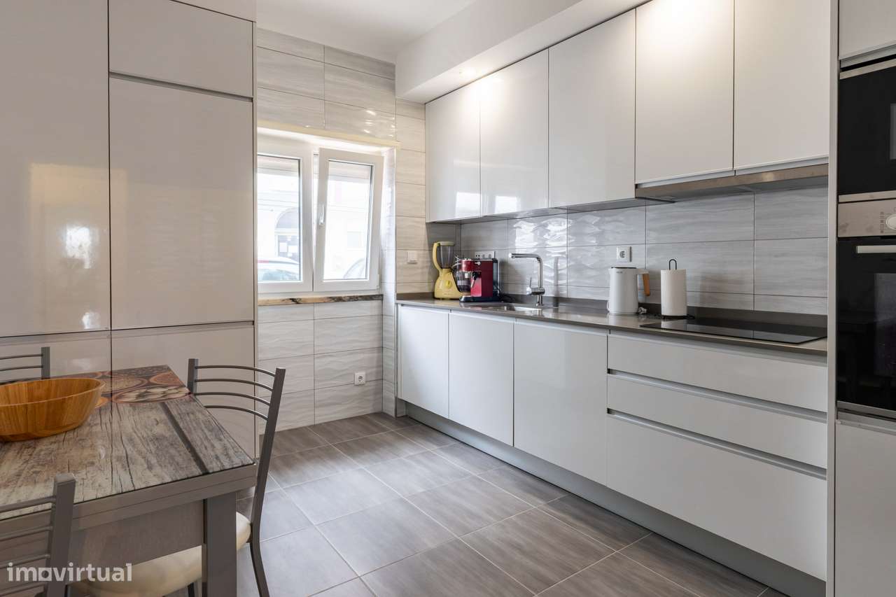 Excelente apartamento T2 no Pinhal Novo-7