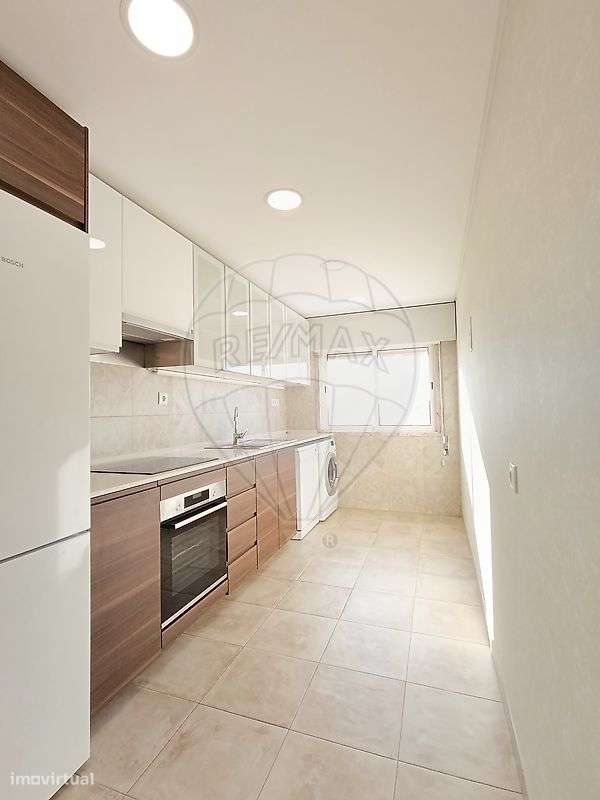 Apartamento T2 para arrendamento - Grande imagem: 2/34