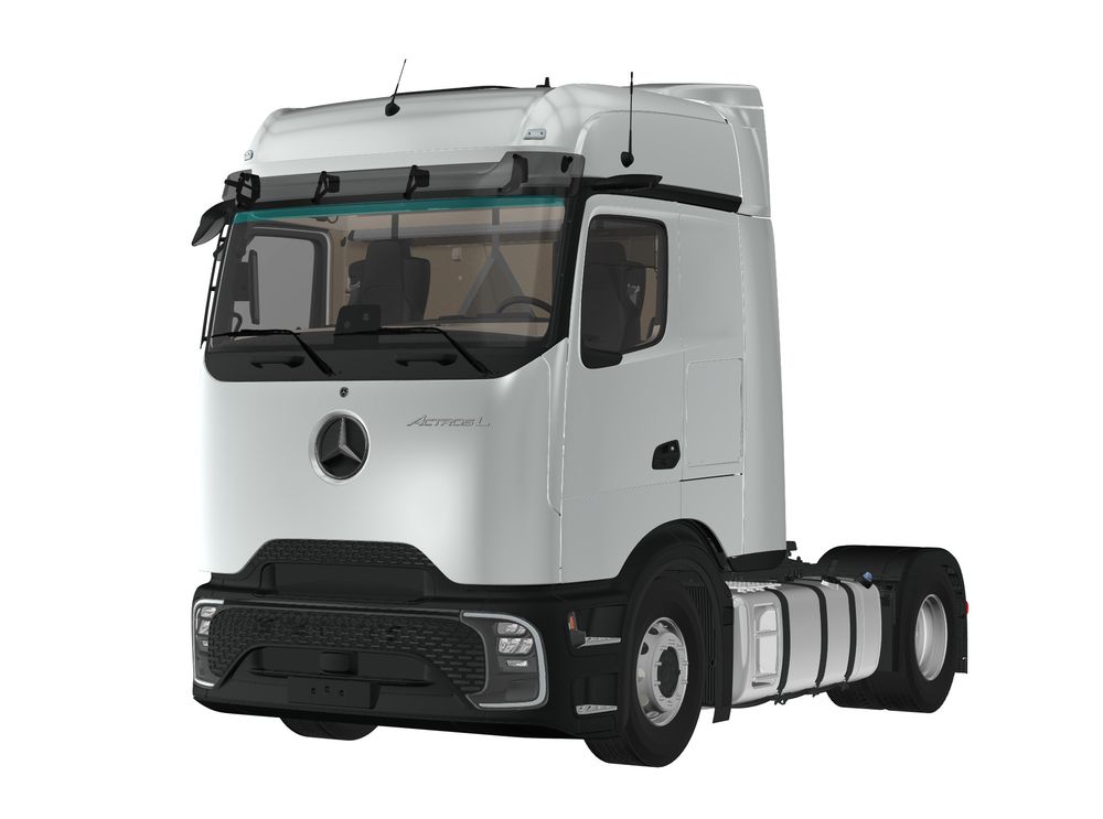 Mercedes-Benz Actros 2025
