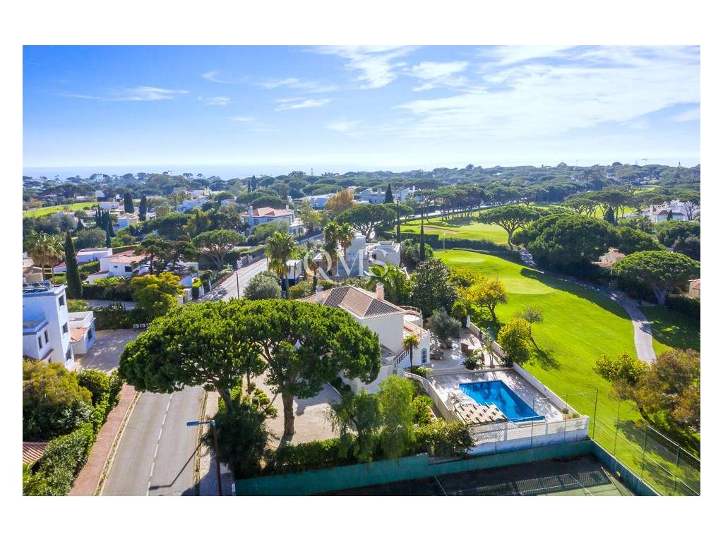 Moradia T4 Frente Golfe com Piscina & Total Privacy Vale do Lobo Al...-59