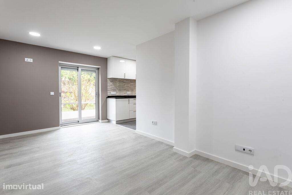 Apartamento T2 em Santa Clara e Castelo Viegas - Grande imagem: 3/30