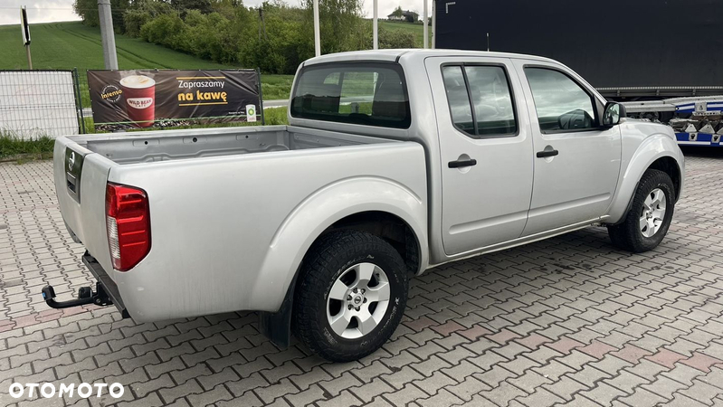 Nissan Navara 2.5 D XE - 5